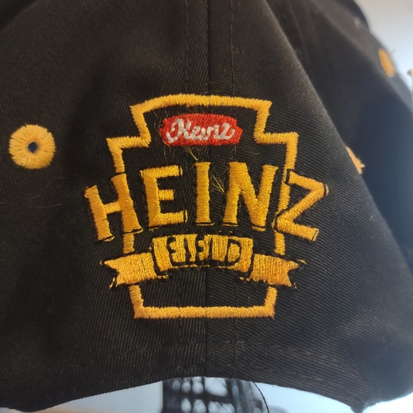 2001 Pittsburgh Steelers Inaugural Cap - Picture 11 of 13